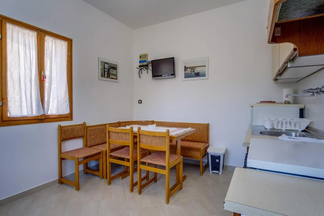 Apartments By The Sea Nerezine, Losinj - 2519  Nerezine